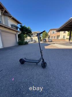 Apollo-Go 2024 Premium Dual-Motor E-Scooter with40mi/28 Speed USED LOCAL PICKUP