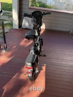 Black Folding Seated Electric Scooter 500W with Front Basket for Adults