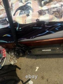 Electric Scooter for Adult 1200W 48V 40Mile 31MPH Off-road City commute EScooter
