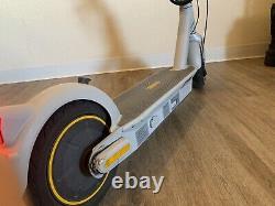 Segway Ninebot Kickscooter Max G30LP Electric Scooter With NY Kryptonite U Lock